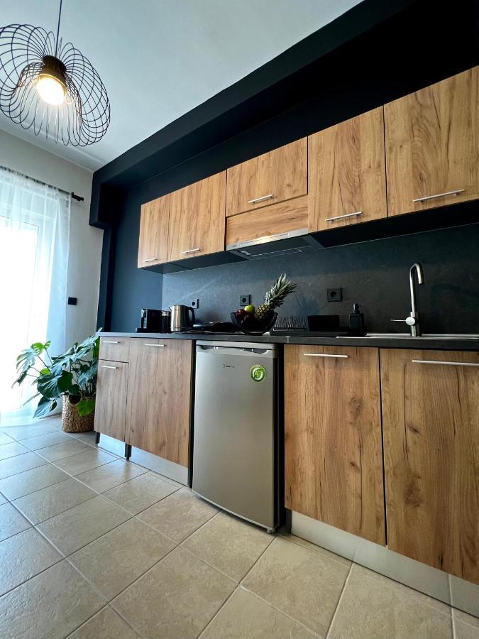 Downtown Apartments Rhodes City エクステリア 写真